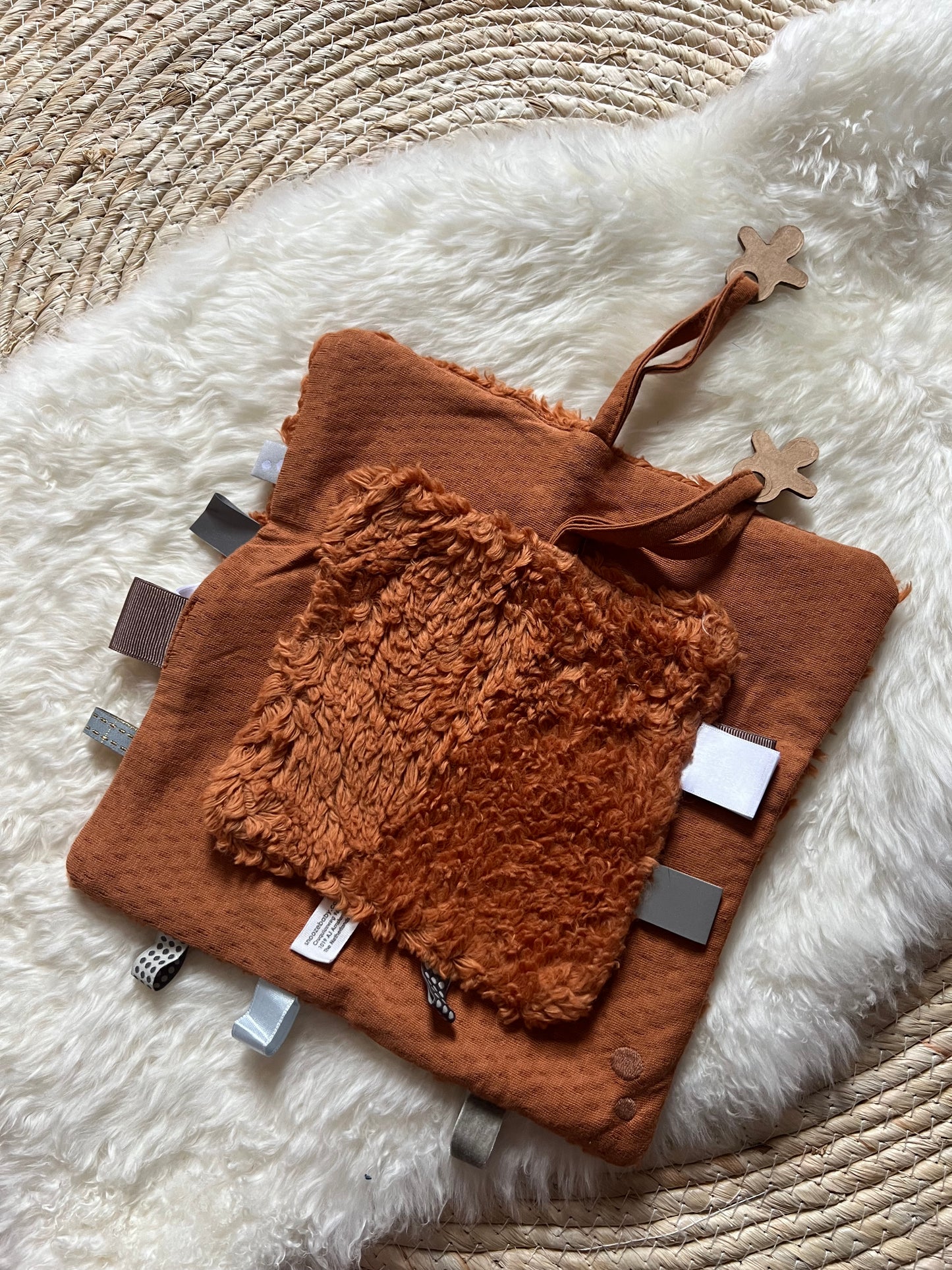Knuffeldoekje Roest Groot