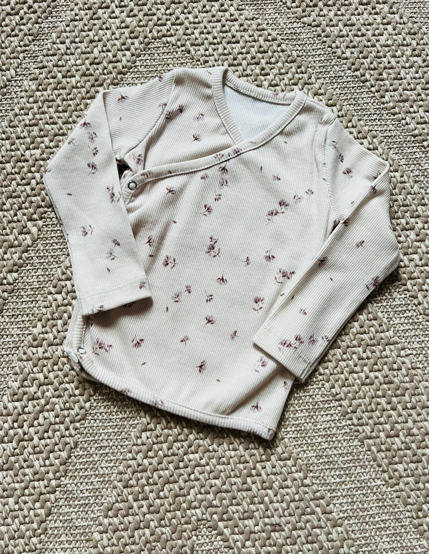 Overslagshirtje Lila Bloemetjes