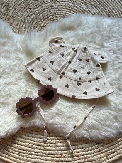 Baby Zonnehoedje Beige met Hartjes